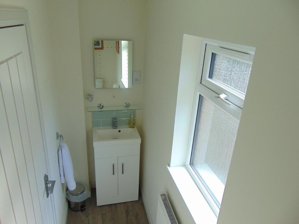 Dreamwood Cottage, Loch Lomond, Luxury Apartment. กลาสโกว์ ภายนอก รูปภาพ