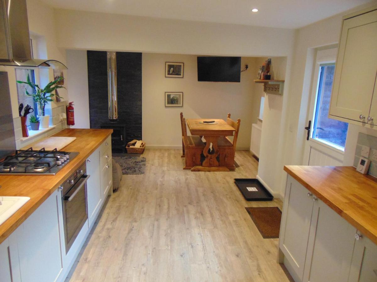 Dreamwood Cottage, Loch Lomond, Luxury Apartment. กลาสโกว์ ภายนอก รูปภาพ
